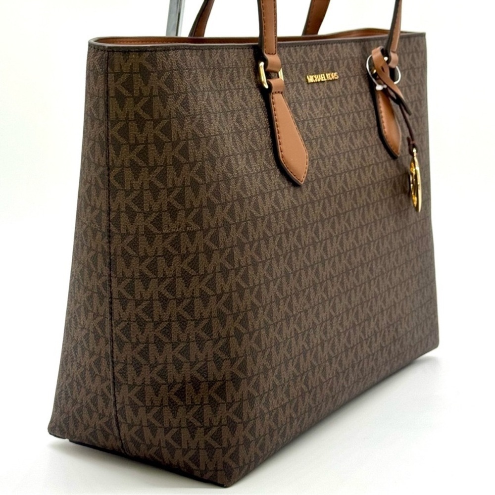 Michael Kors Sheila Large Signature Logo Tote Bag - Brown Signature - Picture 4 of 9